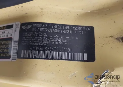 2005 Mini Cooper from USA, damaged, VIN WMWRC33545TJ71991